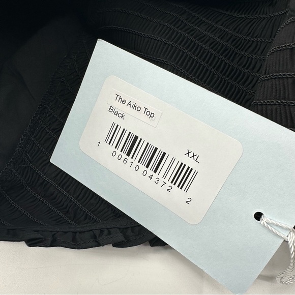 Hill House The Aiko Nap Top Black Smocked XXL New with Tags - Picture 12 of 14